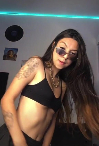 5. Hottest Julia Guerra in Black Sport Bra (Underboob)