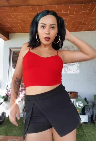 3. Amazing Karen Bustillos in Hot Red Crop Top