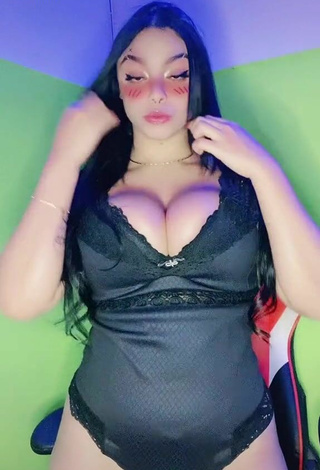 2. Sweet Karniello Shows Cleavage in Cute Black Bodysuit and Bouncing Boobs