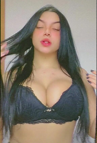 2. Wonderful Karniello Shows Cleavage in Black Bra and Bouncing Boobs