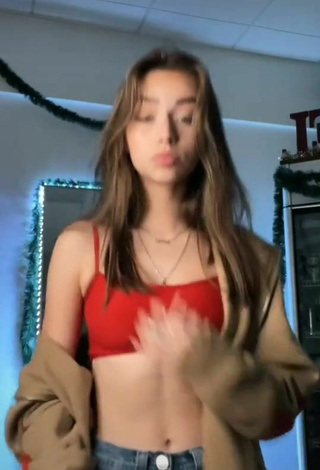 2. Seductive Katelyn Elizabeth in Red Crop Top