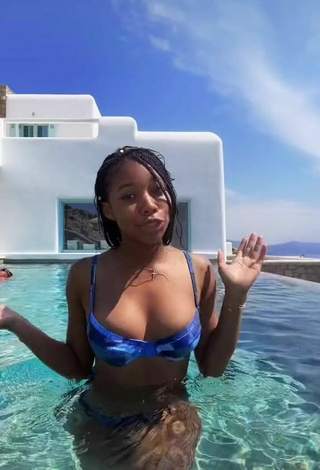 2. Luscious Kyla Drew Simmons Shows Cleavage in Blue Bikini at the Pool