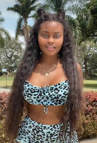 2. Luscious Lajesuu in Leopard Bikini in a Street