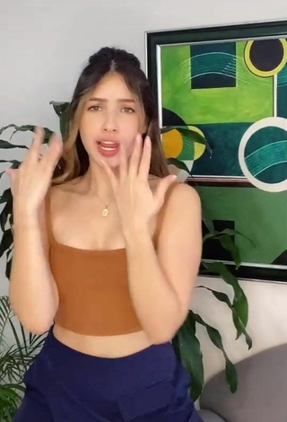 4. Cute Laura Jaramillo in Brown Crop Top and Bouncing Boobs