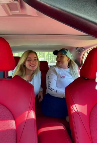 5. Sultry Makayla Weaver Shows Butt in a Car