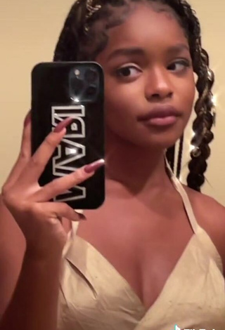 5. Sultry Marsai Martin in Beige Crop Top