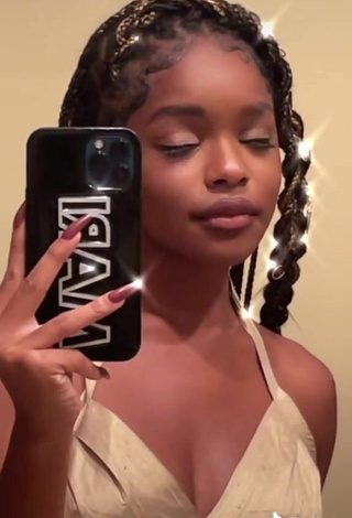 6. Sultry Marsai Martin in Beige Crop Top