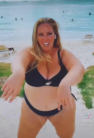 4. Luscious Mar Tarres in Black Bikini at the Beach and Bouncing Boobs