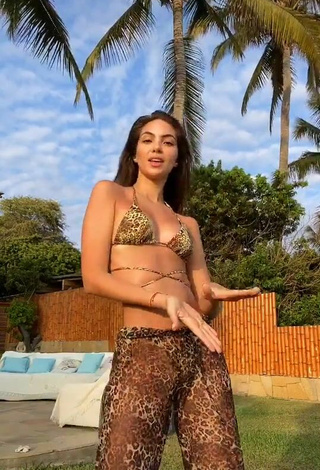 2. Sultry Natalie Vértiz Shows Cleavage in Leopard Bikini Top