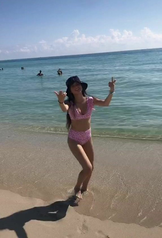 6. Luscious Paola Ruiz in Pink Bikini at the Beach