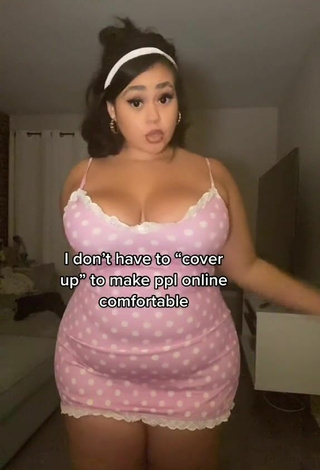 Sultry Phaith Montoya Shows Cleavage in Polka Dot Sundress