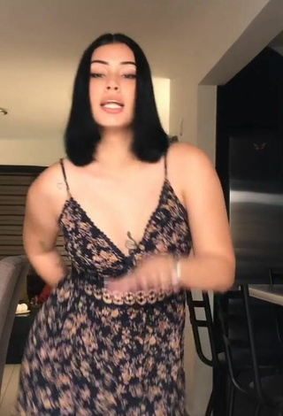 2. Luscious Valeria Figueroa in Floral Dress and Bouncing Tits