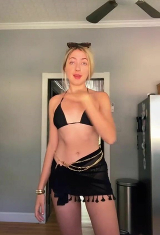 Titillating Vikavids in Black Bikini Top