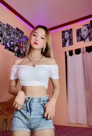 Sexy Raven Charizz in White Crop Top