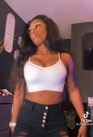 3. Sultry Khilla Mafia Shows Cleavage in White Crop Top