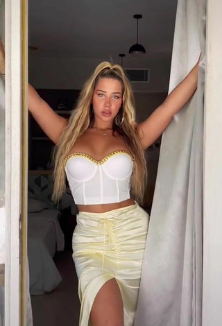 Sexy MIRAVI in White Crop Top