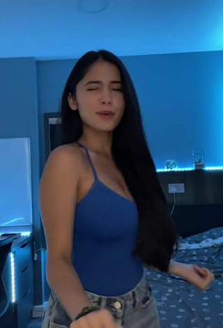 2. Titillating Aaliyah De Gracia in Blue Top