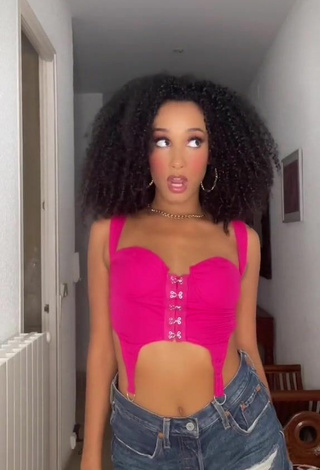 Cute Aina da Silva in Pink Crop Top