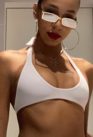 2. Titillating Alisha Kone Shows Cleavage in White Bikini Top and Bouncing Boobs