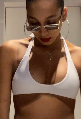 3. Titillating Alisha Kone Shows Cleavage in White Bikini Top and Bouncing Boobs