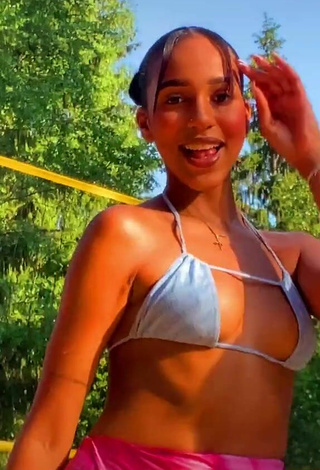 Sexy Alisha Kone Shows Cleavage in Blue Bikini Top (Side Boob)