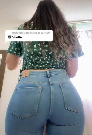 2. Attractive Andrea Magallanes Shows Big Butt