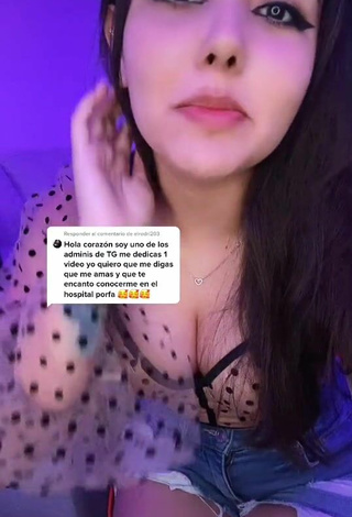 6. Sexy Andyy Tok Shows Cleavage in Polka Dot Top