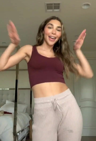 3. Beautiful Chantel Jeffries Shows Cleavage in Sexy Brown Crop Top