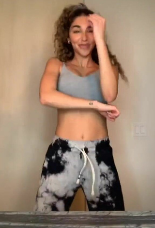 6. Hot Chantel Jeffries Shows Cleavage in Grey Crop Top