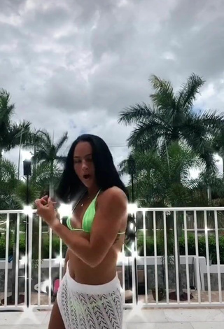 3. Luscious Gabi Butler Shows Cleavage in Light Green Bikini Top