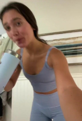 2. Sultry Hannah Meloche Shows Cleavage in Sport Bra