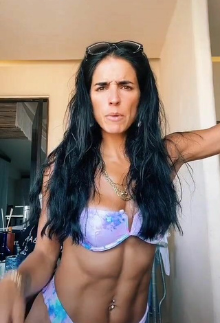 Sexy Bárbara de Regil in Bikini