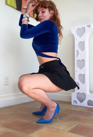 4. Sultry Bella Thorne in Blue Crop Top