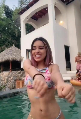 Luscious Brianda Deyanara Moreno Guerrero in Floral Bikini at the Pool