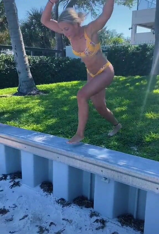 4. Sexy Cassidy Thompson in Yellow Bikini at the Beach