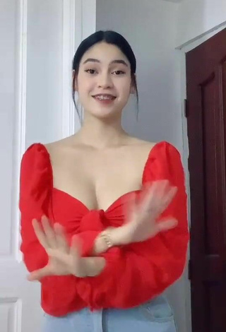 4. Luscious Criselda Alvarez Shows Cleavage in Red Crop Top