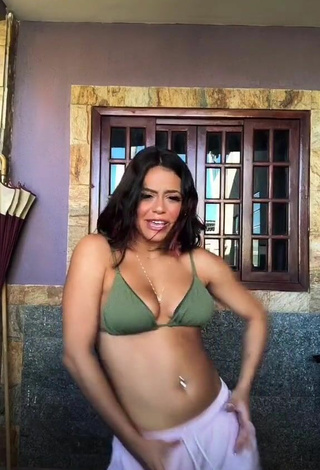 2. Sweetie Maria Clara Garcia Shows Cleavage in Olive Bikini Top and Bouncing Boobs