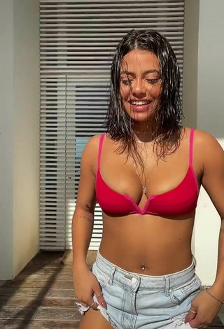 4. Seductive Maria Clara Garcia Shows Cleavage in Red Bikini Top and Bouncing Boobs