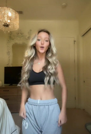 2. Cute Brooklyn Gabby in Black Crop Top