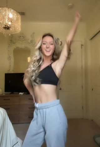 Cute Brooklyn Gabby in Black Crop Top