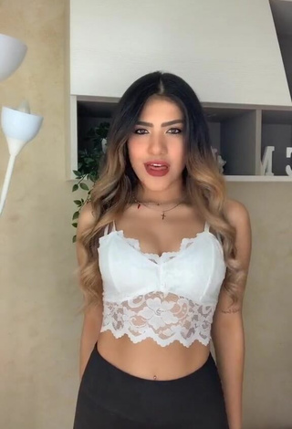 Luscious Cassandra Tejada Shows Cleavage in White Crop Top