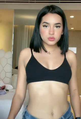 Sexy Dominik Elizabeth Reséndez Robledo Shows Cleavage in Black Crop Top