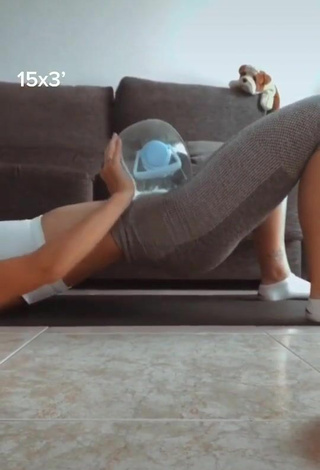 6. Sultry Iryna Zubkova Shows Butt while doing Fitness Exercises