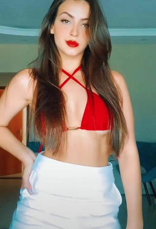 2. Hottest Isa Pinheiro Shows Cleavage in Red Bikini Top (Underboob)