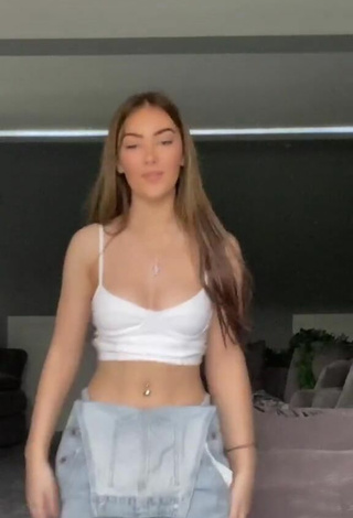 Hot Emily Steers Shows Cleavage in White Crop Top