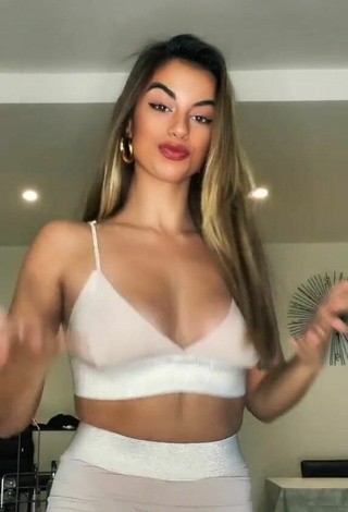 2. Luscious Faina Insense Punzano Shows Cleavage in Beige Sport Bra and Bouncing Boobs