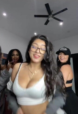 4. Luscious Jackie Ybarra Shows Cleavage in White Crop Top