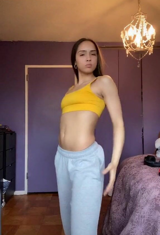 Sweetie Katelyn Ashley in Crop Top