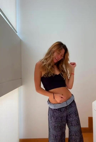 Sultry Katerina Saranti in Black Crop Top