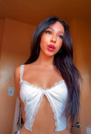 2. Breathtaking Destiny Salazar Shows Cleavage in White Crop Top